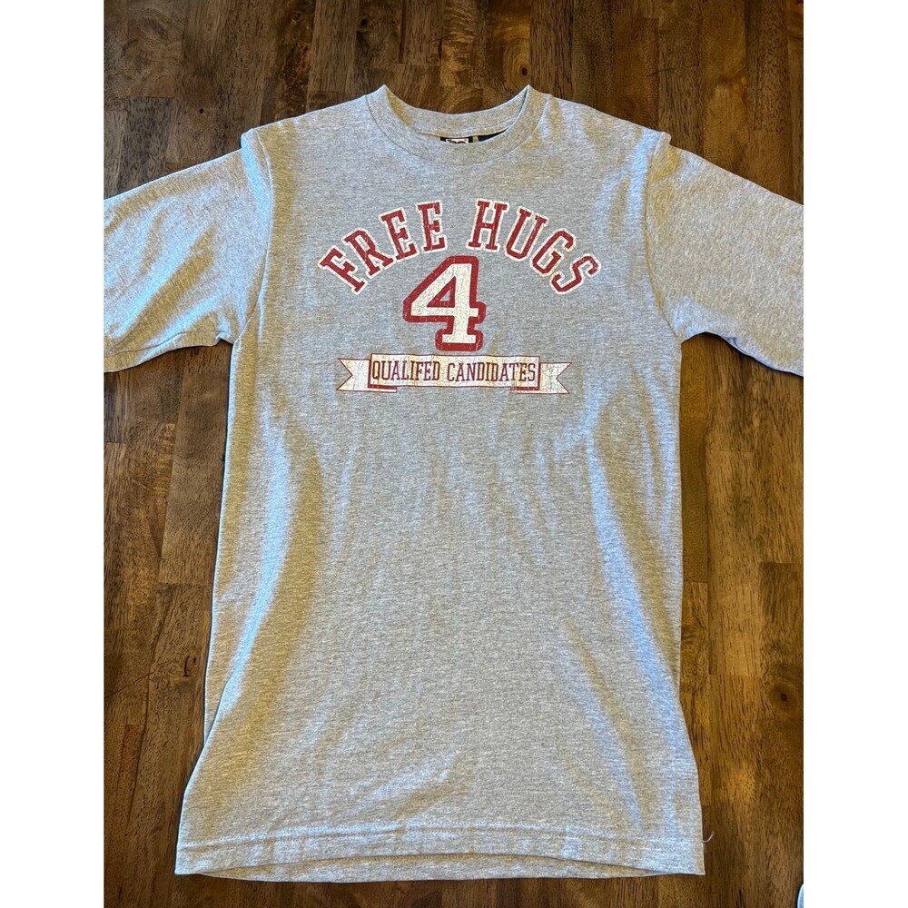 Free hugs hippy‎ vegan T-shirt men's small